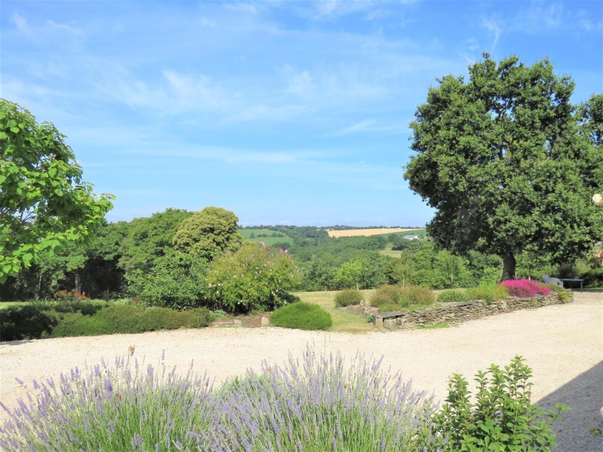 Chambres D'Hotes, Zimmer, Domaine De Kervennec Carhaix-Plouguer Kültér fotó